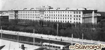 1967 год. Новое здание краевой больницы.