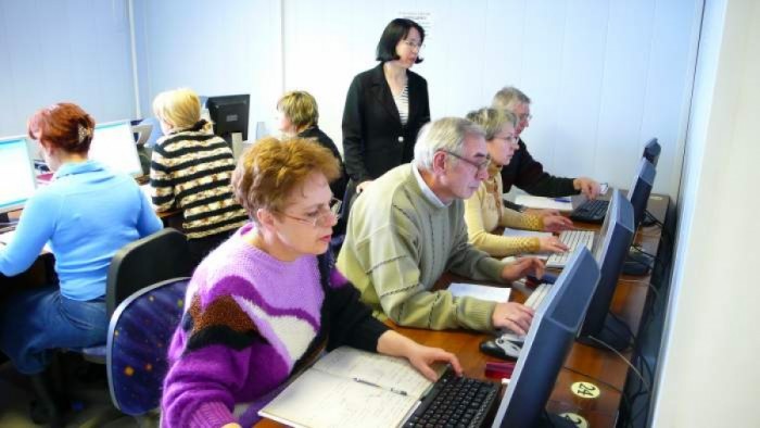 Пенсионеров Ставрополя приглашают на курсы компьютерной грамотности