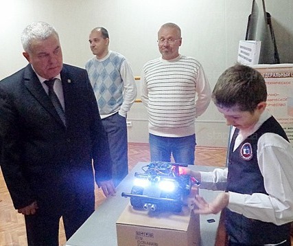 Юные техники показали свои изобретения на выставке в Ставрополе