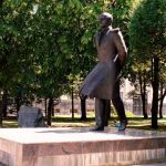 Памятник М. Ю. Лермонтову — Ставрополь (Фото 1)