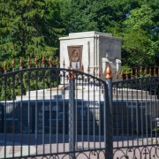 Памятник генералу И. Р. Апанасенко — Ставрополь (Фото 3)