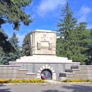 Памятник генералу И. Р. Апанасенко — Ставрополь (Фото 4)